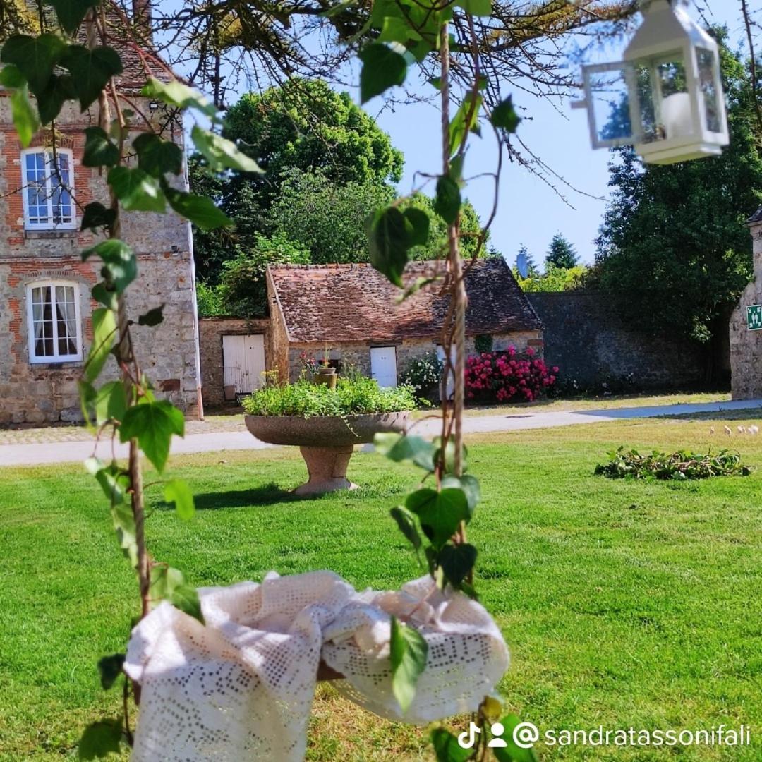 مبيت وإفطار Mormant Domaine De La Ferme De Mont المظهر الخارجي الصورة